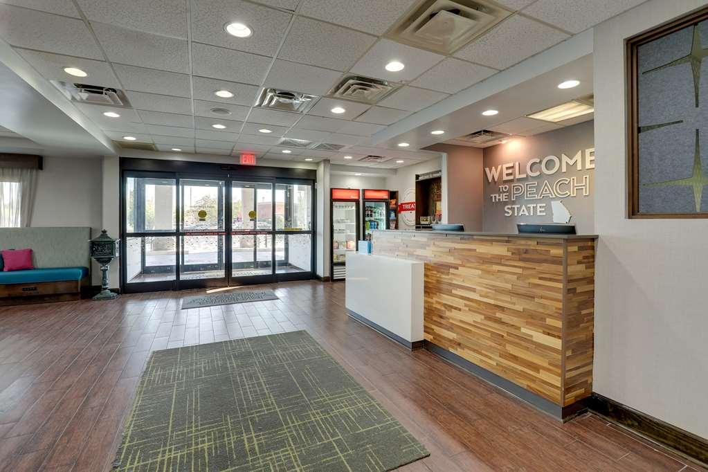 Hampton Inn Moultrie Interior foto