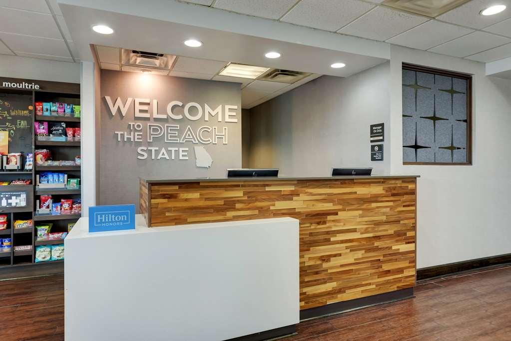 Hampton Inn Moultrie Interior foto